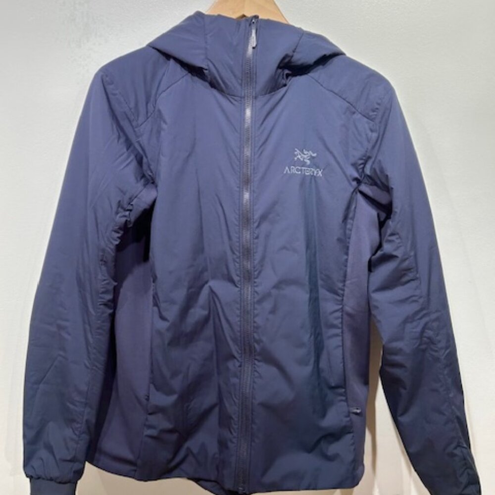 Timeless Arc'teryx Atom Hoody Navy Women's Size Medium